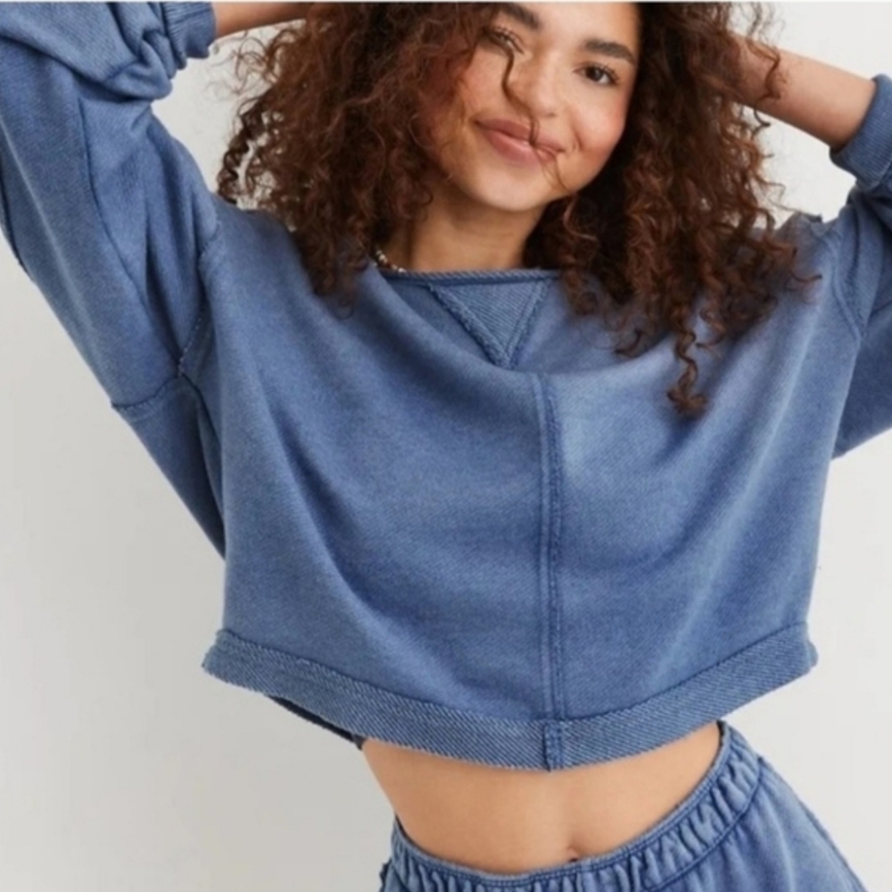 Aerie Washed Blue Cropped Sweatshirt - Women Sz S